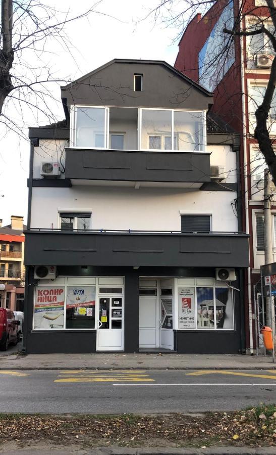 Duga Apartmani Kragujevac Eksteriør bilde