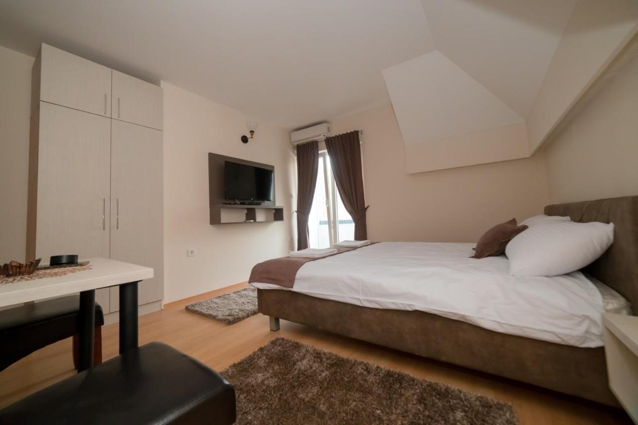 Duga Apartmani Kragujevac Eksteriør bilde