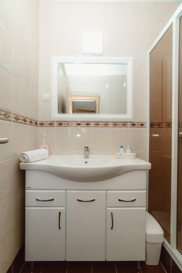 Duga Apartmani Kragujevac Eksteriør bilde
