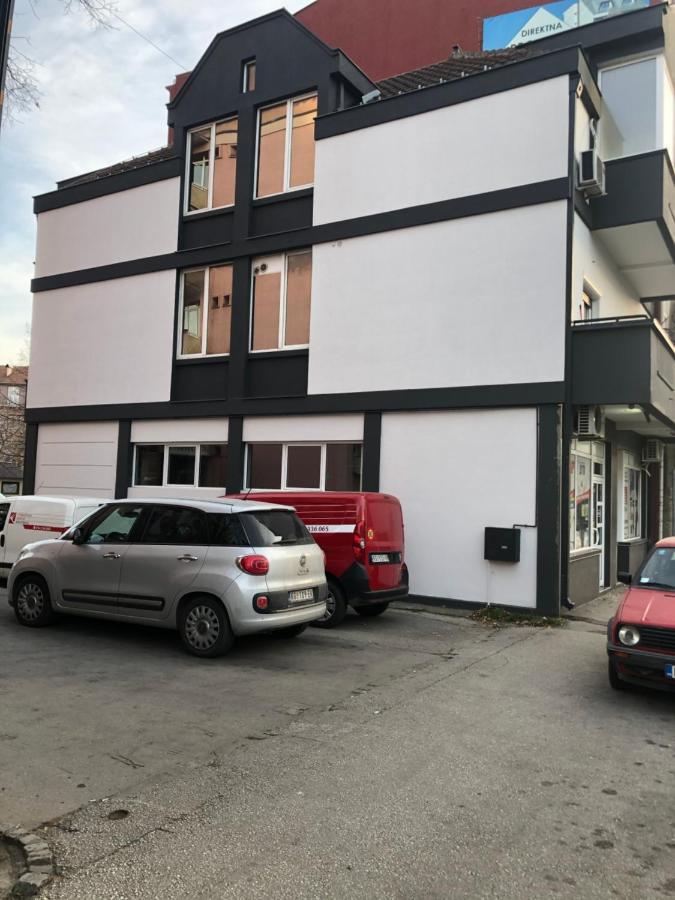 Duga Apartmani Kragujevac Eksteriør bilde